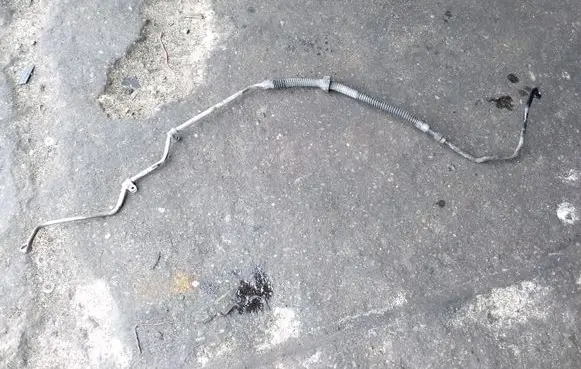 Mercedes-Benz E W211 Power steering hose/pipe/line