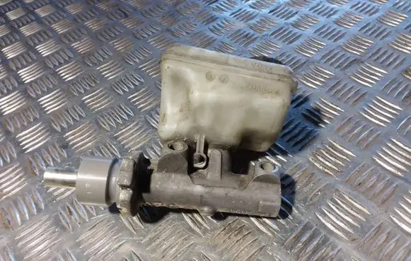 Peugeot 406 Master brake cylinder 311940
