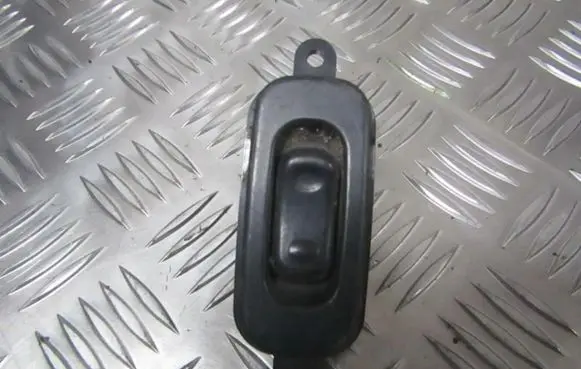 Mazda Xedos 9 Electric window control switch t0016637002