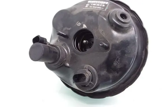 Mercedes-Benz C W203 Brake booster A0054304730