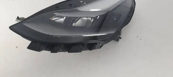 Tesla Model 3 Headlight/headlamp 151495200C
