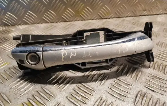 Mercedes-Benz CLK A209 C209 Front door exterior handle