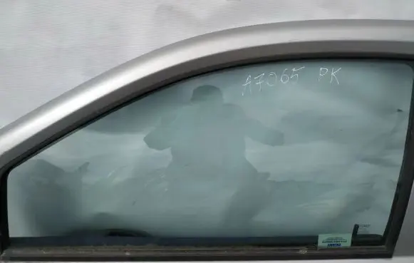 Fiat Punto (188) Front door window glass four-door