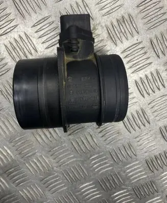 Audi A4 S4 B7 8E 8H Mass air flow meter 074906461B