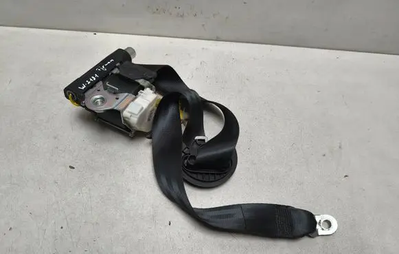 Volkswagen Tiguan Front seatbelt 5N2857706