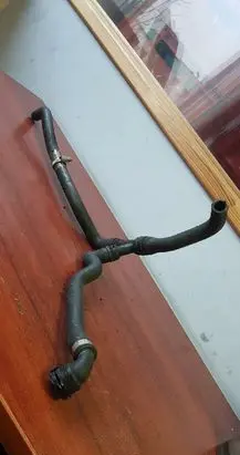 BMW 5 E60 E61 Engine coolant pipe/hose 7537315
