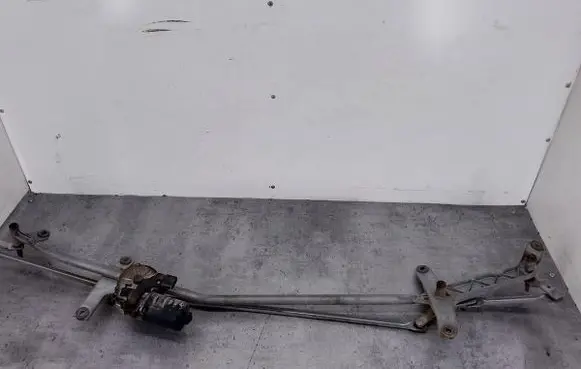 Mercedes-Benz Vito Viano W639 Front wiper linkage A6398200040
