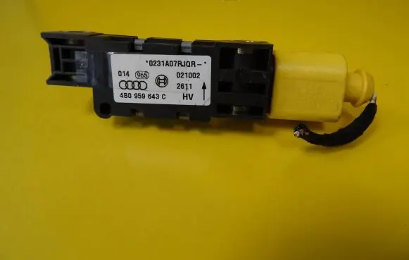 Audi A6 S6 C5 4B Airbag deployment crash/impact sensor 4B0959643C