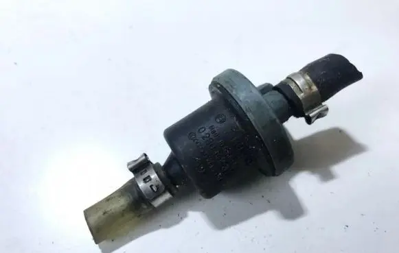 Valve vacuum