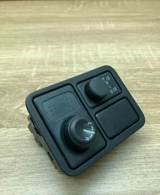 Nissan Almera N16 Wing mirror switch