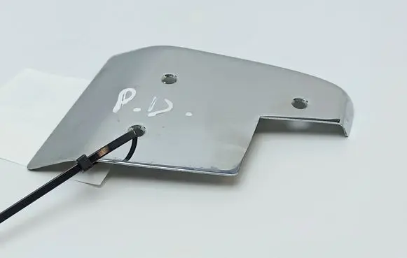 Mercedes-Benz CLK A209 C209 Other front door trim element 