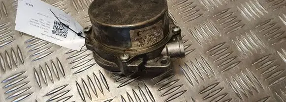 Audi A6 S6 C6 4F Vacuum pump 057145100