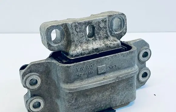 Volkswagen Golf Plus Gearbox mount 1K0199555M