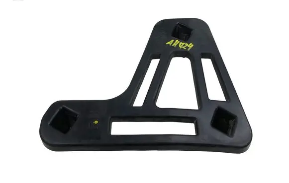 KIA Ceed Rear bumper mounting bracket 
