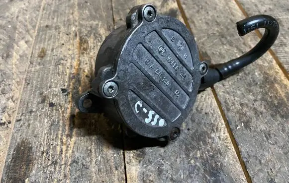 Mercedes-Benz Sprinter W906 Vacuum pump a6462300065 6462300065