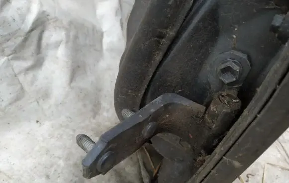 Lexus GS 300 400 430 Rear door lower hinge