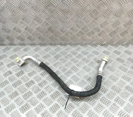 Volvo V60 Air conditioning (A/C) pipe/hose 31369391