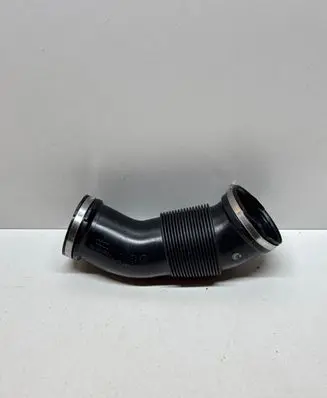 Audi A6 S6 C8 4K Turbo air intake inlet pipe/hose 059129616C