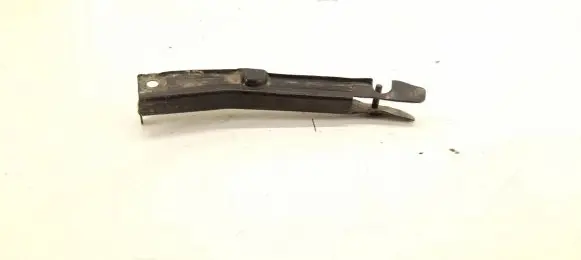 Mercedes-Benz R W251 Front bumper mounting bracket 2518801214 A2518801214