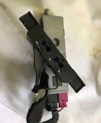 Mercedes-Benz C AMG W204 Antenna control unit A2048200189