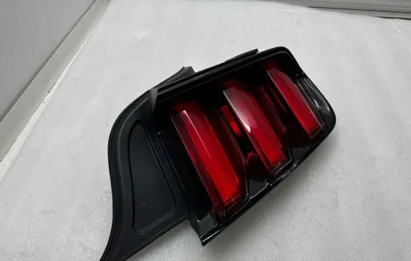 Ford Mustang VI Rear/tail lights GR3B13B504A