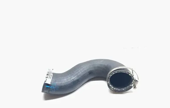 Porsche Cayenne (92A) Intercooler hose/pipe 7P0145972D