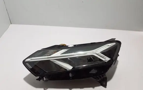 Dacia Sandero III Headlight/headlamp 260602561R