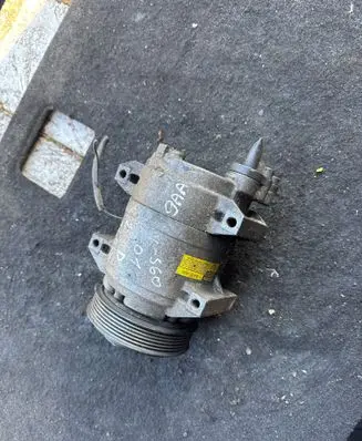 Volvo S60 Air conditioning (A/C) compressor (pump) 8708581 31101166