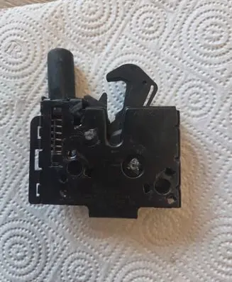 Audi A4 S4 B9 Engine bonnet/hood lock/catch 8W0823509C