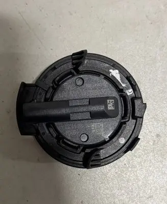Volkswagen T-Roc Airbag deployment crash/impact sensor 5Q0959354A A3C05477603
