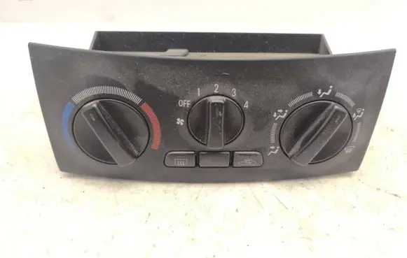 Mitsubishi Space Star Climate control unit MN140635
