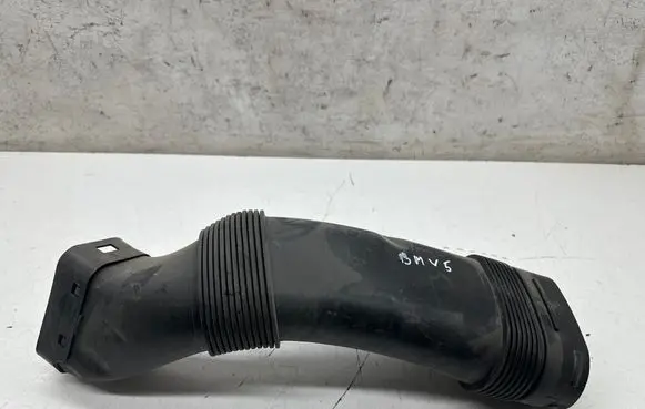 BMW 5 F10 F11 Air intake duct part 7582310 1020523S02