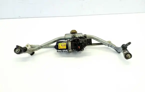 Citroen Berlingo Front wiper linkage and motor 9816558880 W000083924