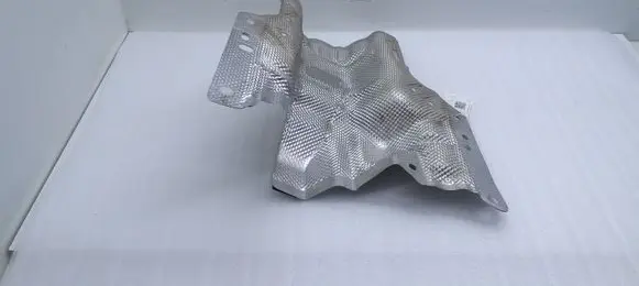 Peugeot 5008 II Exhaust heat shield 9810052880