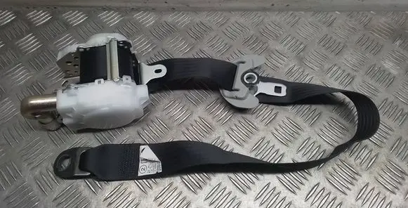 Lexus IS 220D-250-350 Front seatbelt 7M8750P