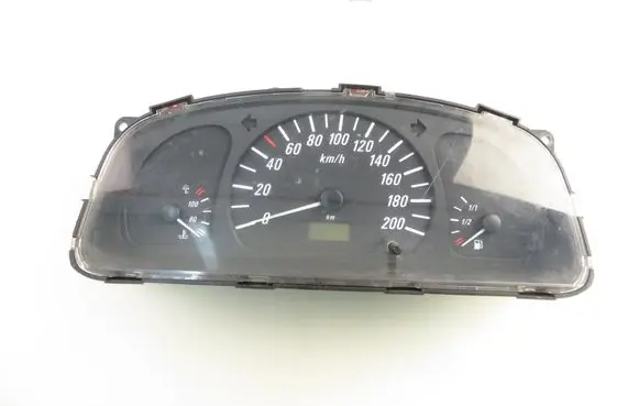 Speedometer (instrument cluster)