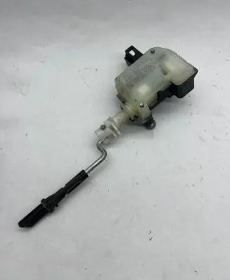 Volkswagen Touran III Central locking motor 1T0810773B HE2806641