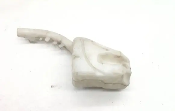 Windshield washer fluid reservoir/tank
