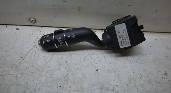 Jaguar XJL Indicator stalk 8W8313335AA