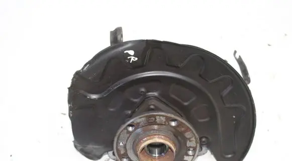 Volkswagen Golf VIII Front wheel hub