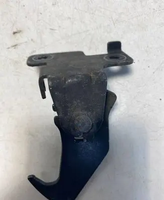 Land Rover Range Rover Velar Engine bonnet/hood lock/latch loop/hook DK6216B766AF LR056514 DK62-16B766-AF