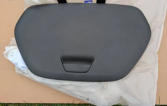 Volvo EC40 Glove box in trunk 32394053