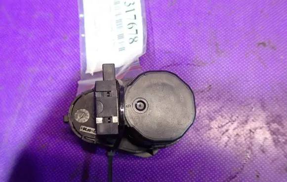 BMW 5 E60 E61 A/C air flow flap actuator/motor 6942989
