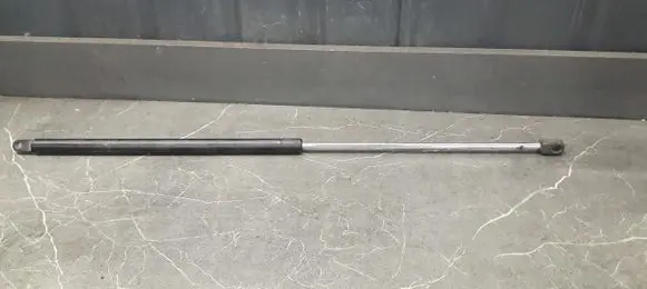 Citroen BX Tailgate strut 371378
