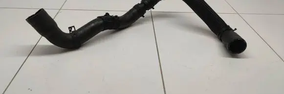 Nissan Micra K14 Engine coolant pipe/hose 215015FL0A