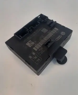 Audi A6 C7 Door control unit/module 4G8959795J