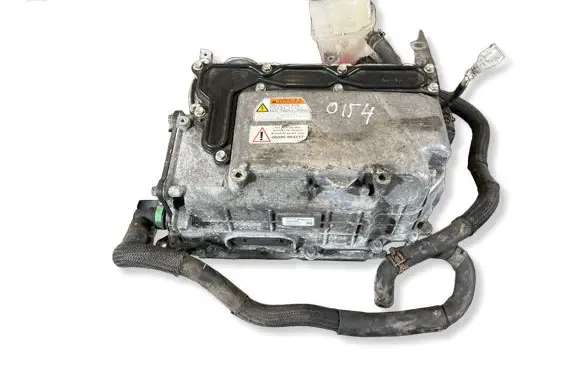 Toyota Prius (XW30) Voltage converter inverter G920047140