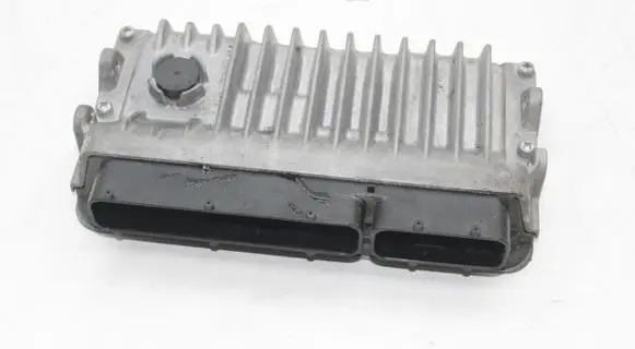 Toyota Auris E180 Engine control unit/module 896610Z870 MB2755002773