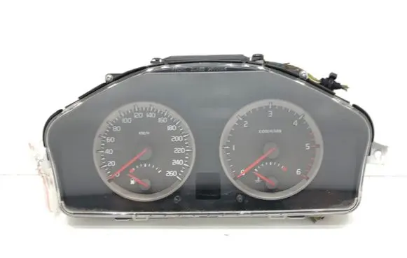 Volvo S40 Speedometer (instrument cluster) 30710071