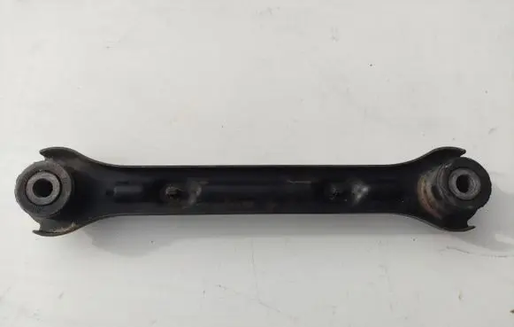 Chevrolet Camaro Rear control arm 22875567 228755670613